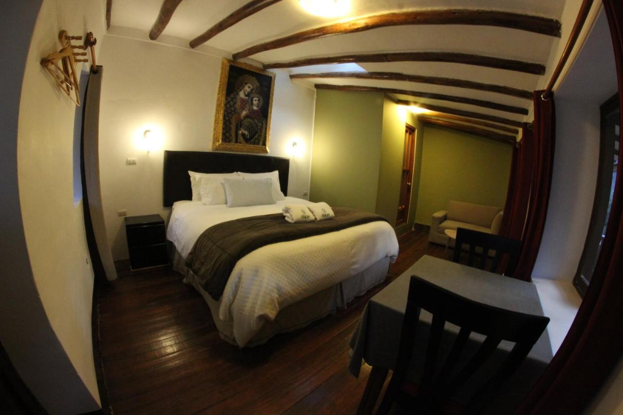 Hostal Iskay โอยานไตตามโบ ภายนอก รูปภาพ